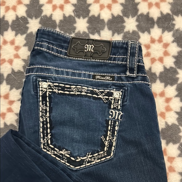 Miss Me Super Skinny straight leg Jeans with Decorative Stitching - Picture 1 of 5